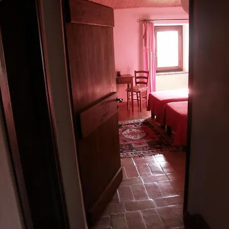 Nocleg ze śniadaniem Podere Pinzicalari 3*